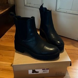 Steve Madden black ankle boots